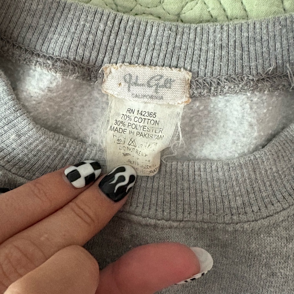 John Galt Brandy Melville California Cropped Crewneck - Picture 4 of 6